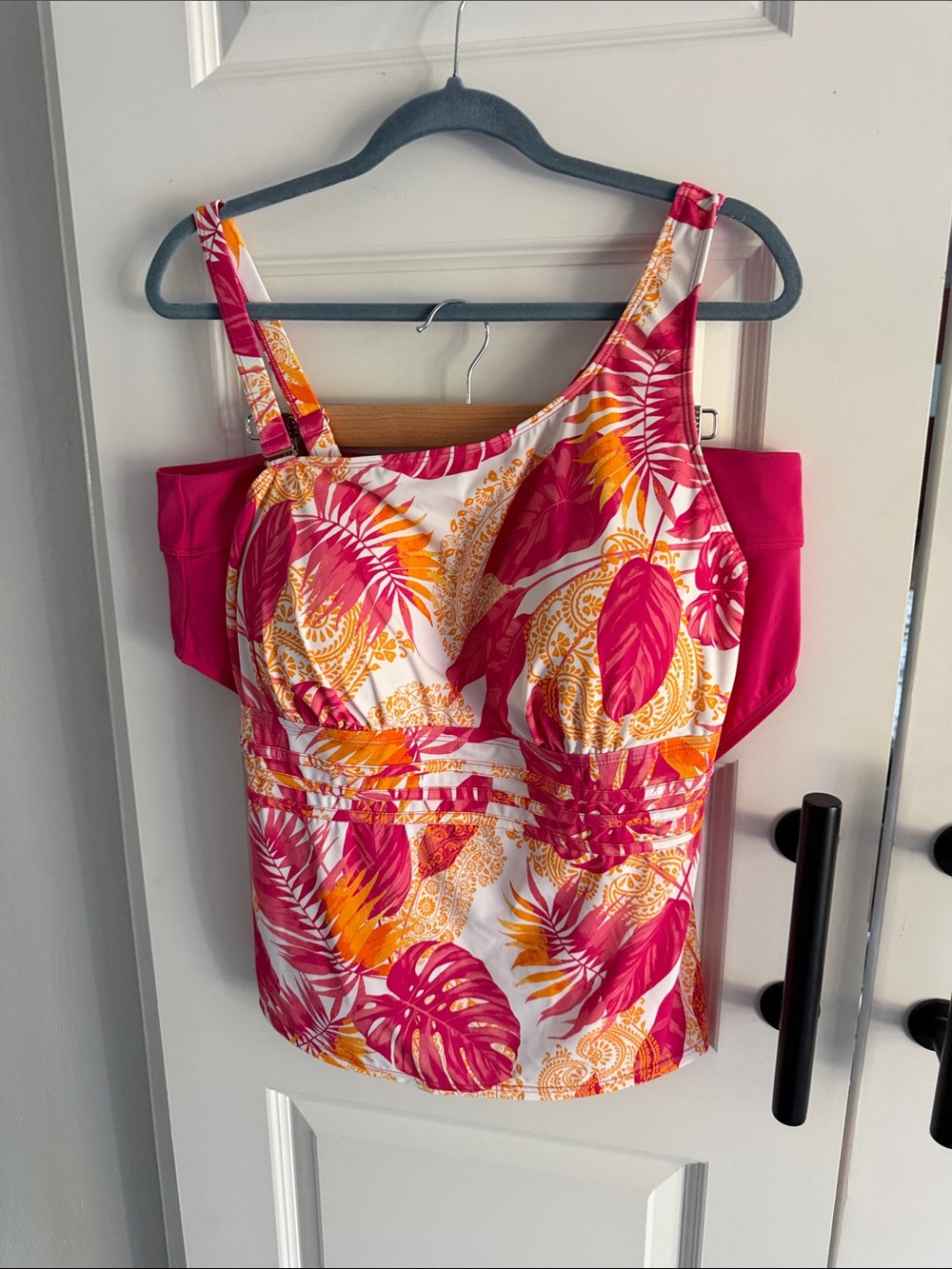 Bright‎ Pink & Orange Tropical Print Women's Tankini top and bottoms 20W